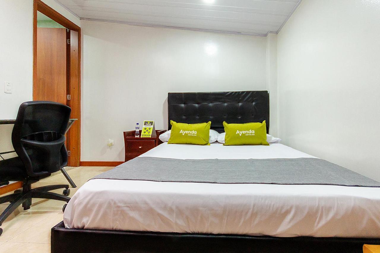 Hotel Ayenda Casa Howard 1092 Bogotá Eksteriør bilde